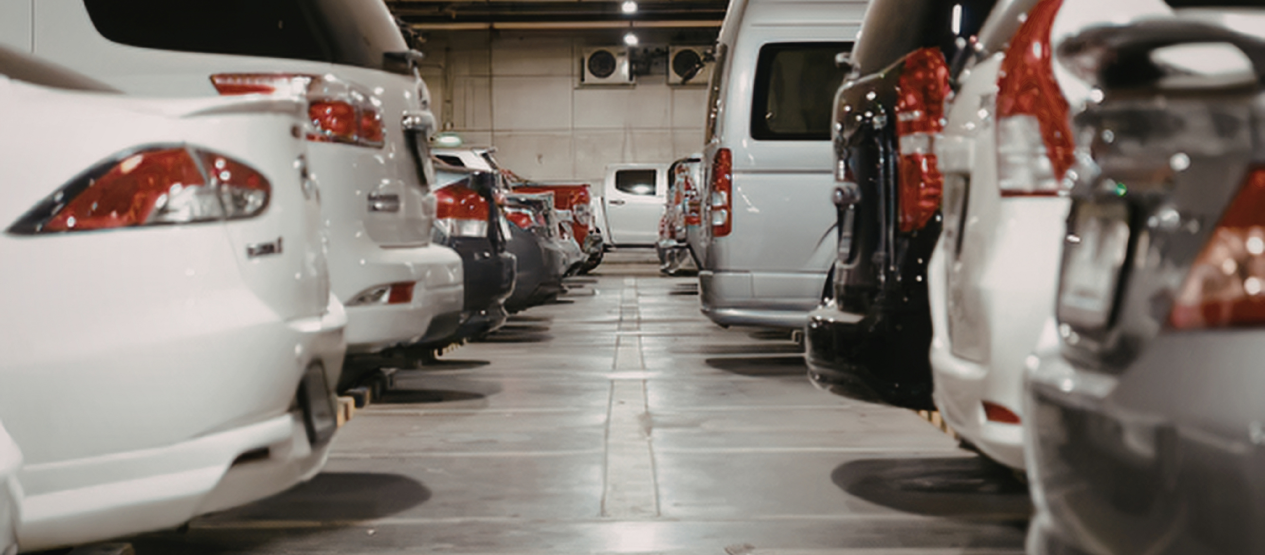 Rows of cars in a carpark